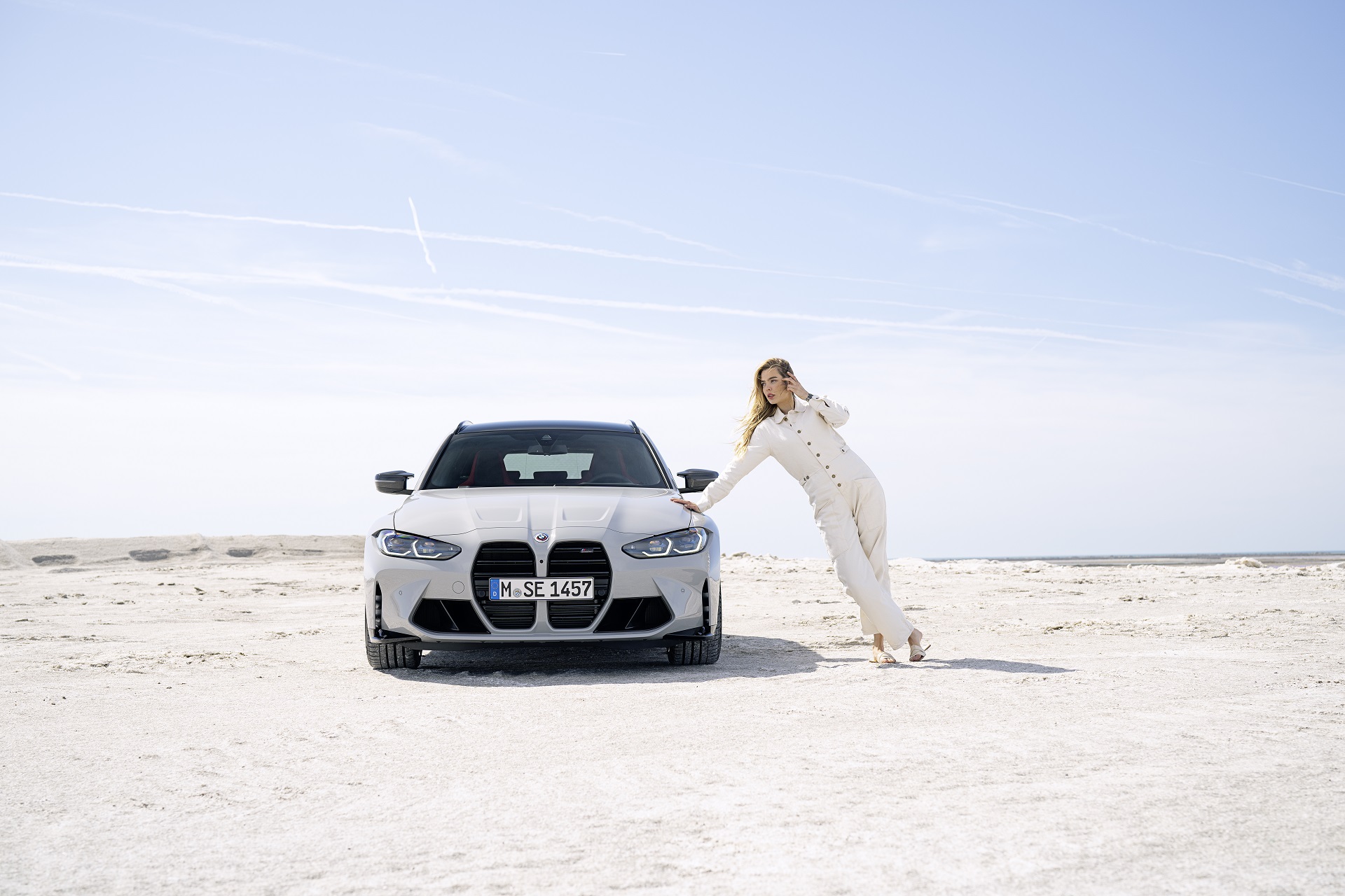 Download 2023 BMW M3 Touring - Front HD Wallpaper 1920x1280 #88