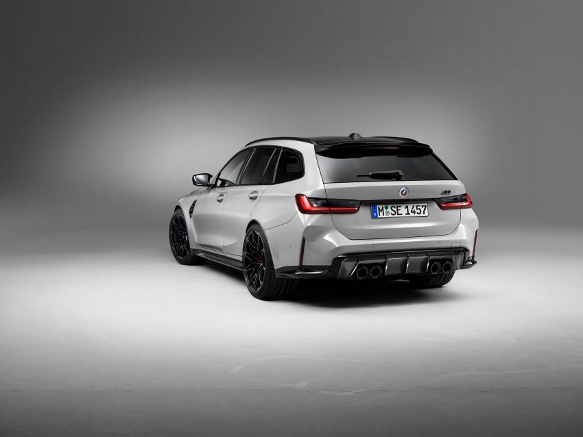 2023 BMW M3 Touring - Rear Three-Quarter Wallpaper 850x638 #135