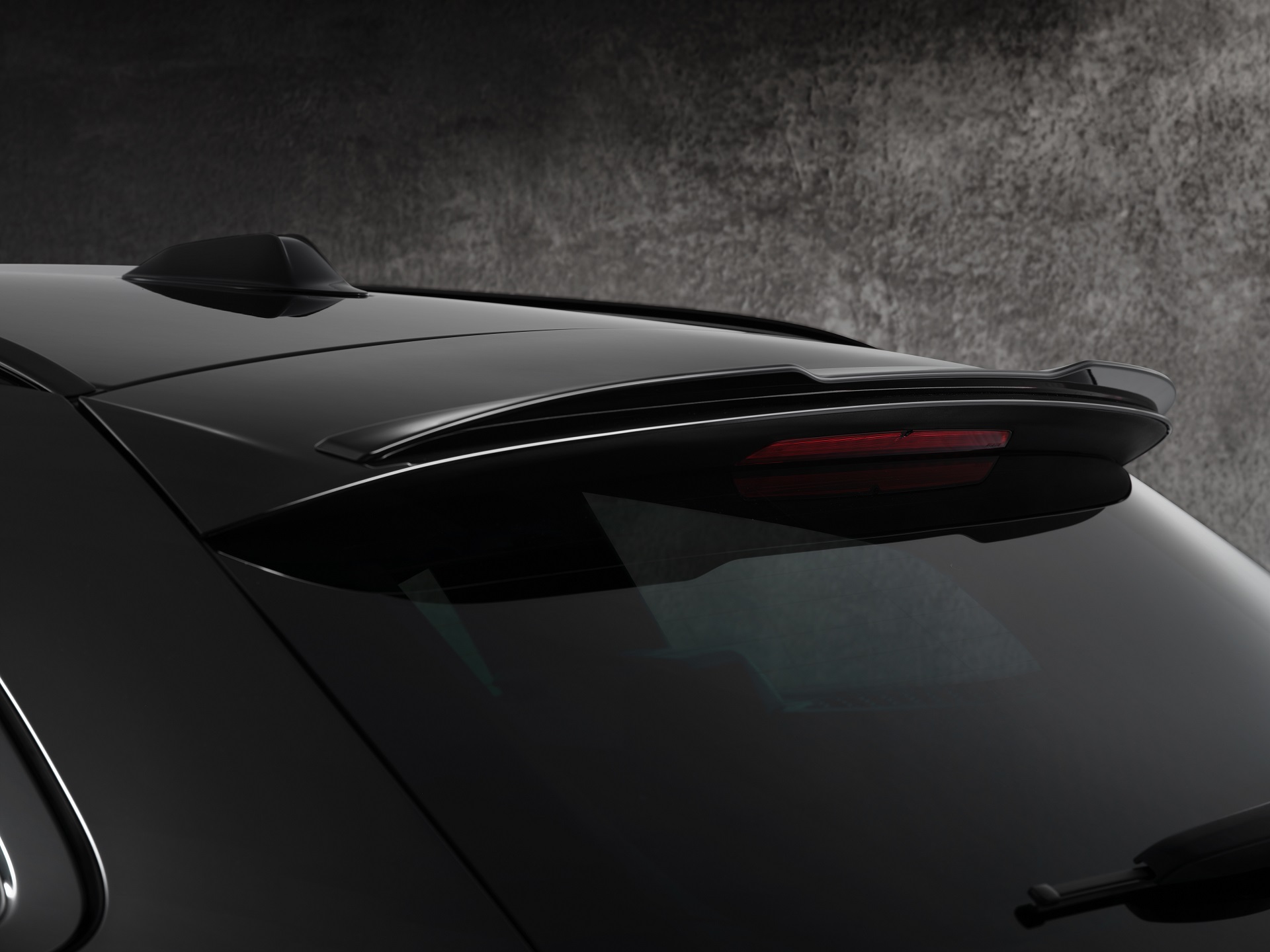 Download 2023 BMW M3 Touring - Spoiler HD Wallpaper 1920x1440 #158