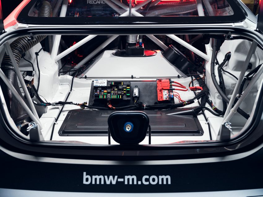 2023 BMW M4 GT4 - Detail Wallpaper 850x638 #20