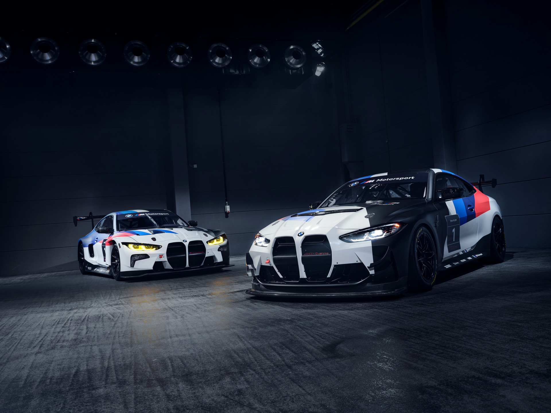 Download 2023 BMW M4 GT4 - Front HD Wallpaper 1920x1440 #12