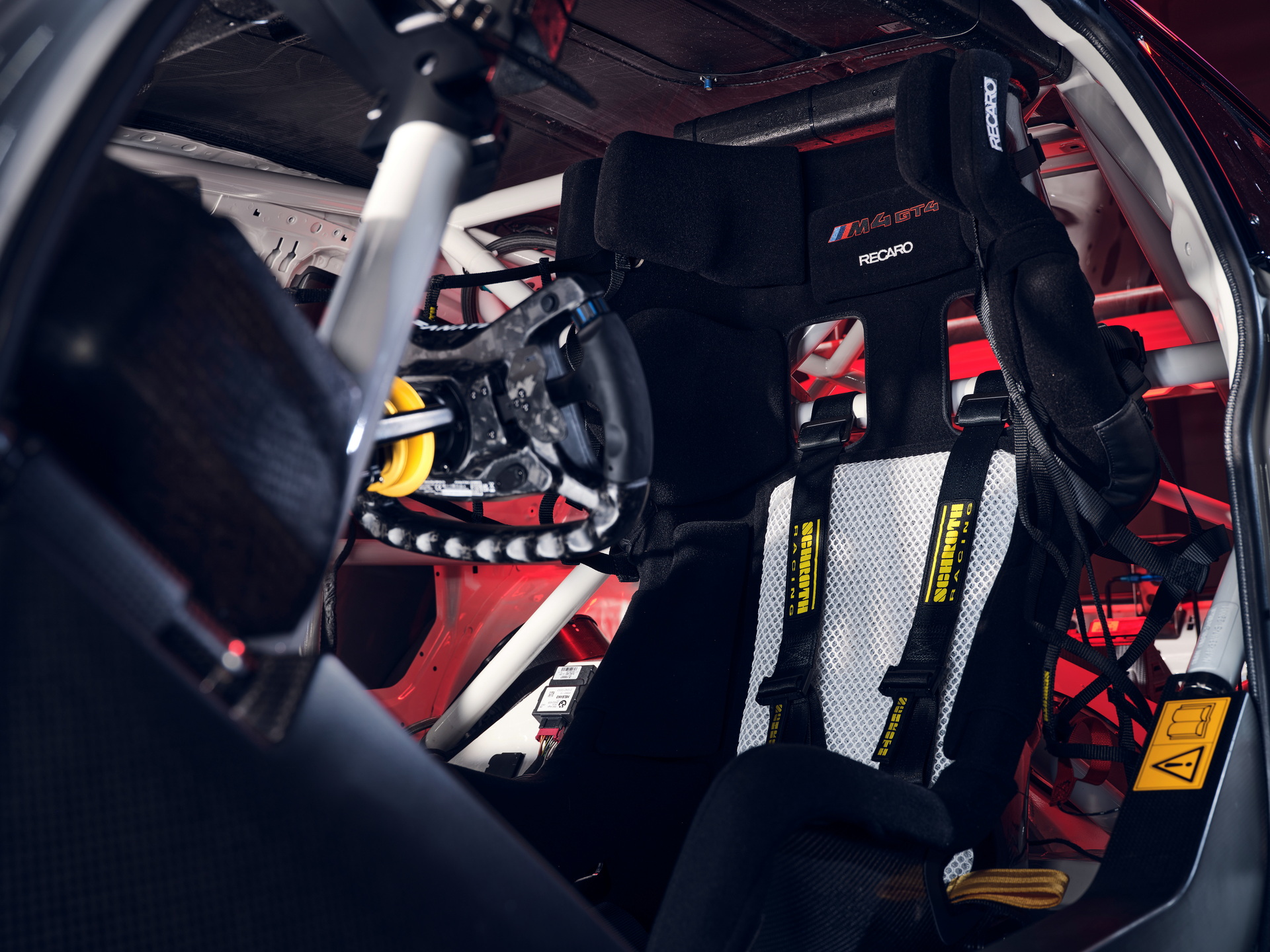 Download 2023 BMW M4 GT4 - Interior, Seats HD Wallpaper 1920x1440 #21