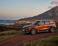 2023 BMW X1 xDrive23i - Front Three-Quarter Wallpaper 190x150