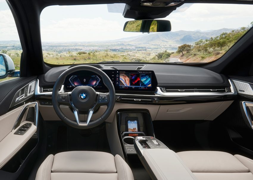 2023 BMW X1 xDrive23i - Interior, Cockpit Wallpaper 850x603 #44