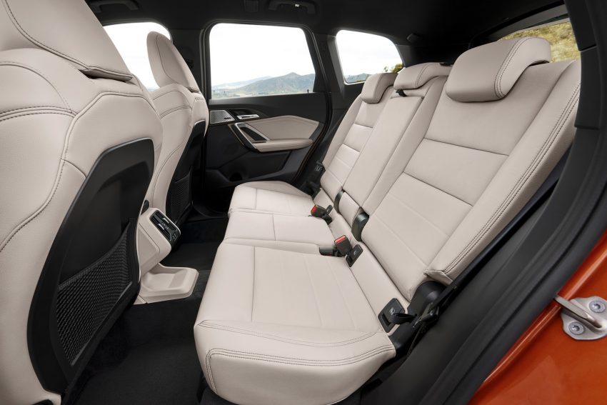 2023 BMW X1 xDrive23i - Interior, Rear Seats Wallpaper 850x567 #51