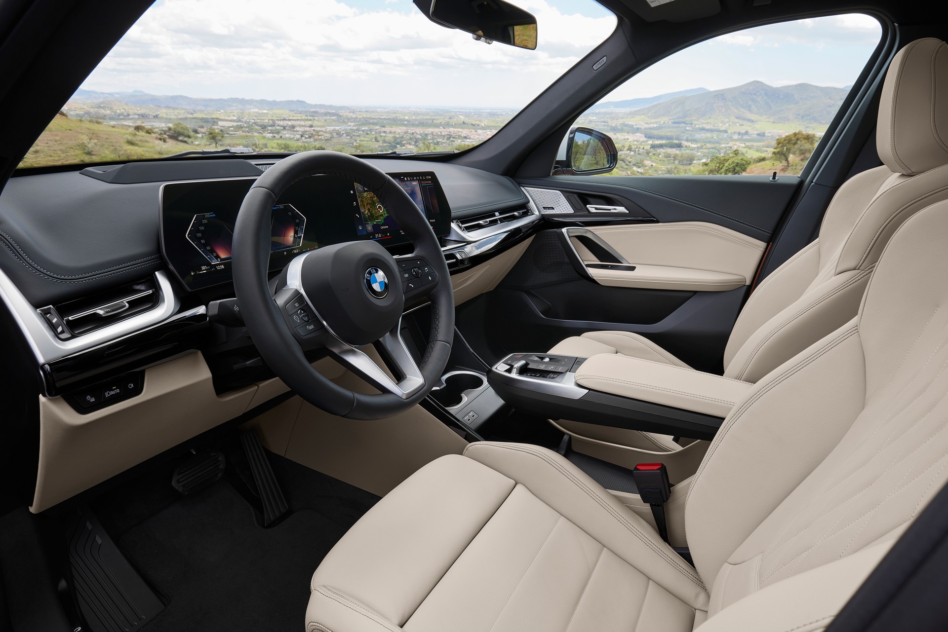 Download 2023 BMW X1 xDrive23i - Interior HD Wallpaper 1920x1281 #43