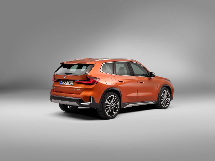 2023 BMW X1 xDrive23i - Rear Three-Quarter Wallpaper 850x637 #57