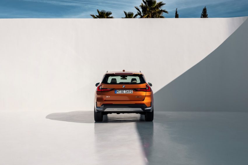 2023 BMW X1 xDrive23i - Rear Wallpaper 850x567 #32