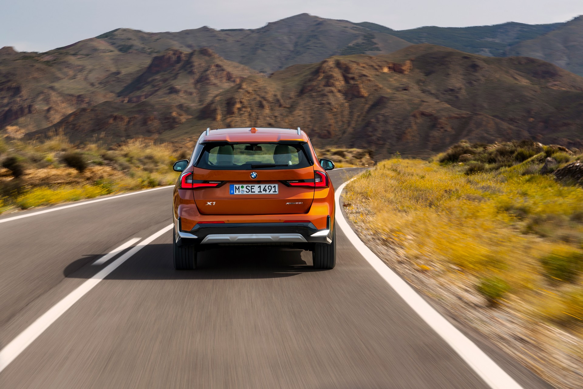 Download 2023 BMW X1 xDrive23i - Rear HD Wallpaper 1920x1280 #6