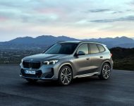 2023 BMW X1 xDrive30e - Front Three-Quarter Wallpaper 190x150
