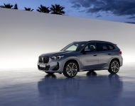 2023 BMW X1 xDrive30e - Front Three-Quarter Wallpaper 190x150