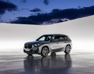 2023 BMW X1 xDrive30e - Front Three-Quarter Wallpaper 190x150