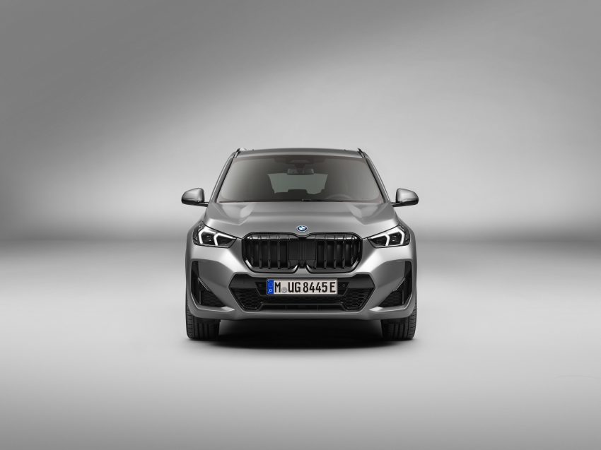 2023 BMW X1 xDrive30e - Front Wallpaper 850x637 #34