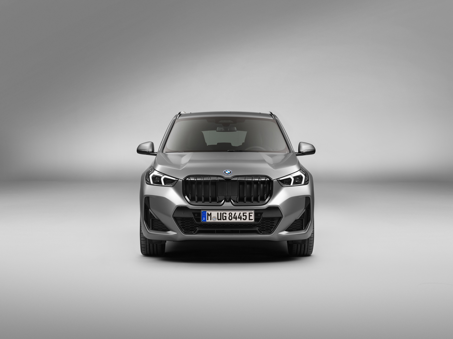 Download 2023 BMW X1 xDrive30e - Front HD Wallpaper 1920x1439 #34