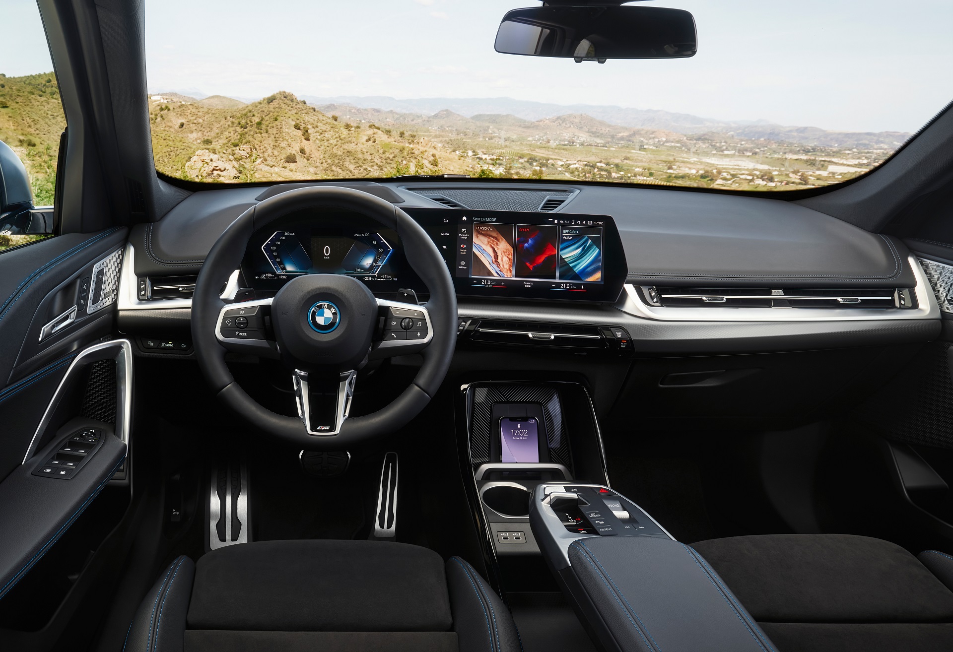Download 2023 BMW X1 xDrive30e - Interior, Cockpit HD Wallpaper 1920x1314 #24