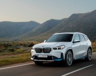 2023 BMW iX1 xDrive30 - Front Three-Quarter Wallpaper 190x150