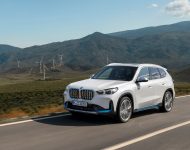 2023 BMW iX1 xDrive30 - Front Three-Quarter Wallpaper 190x150