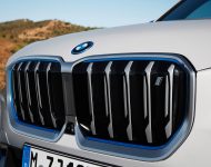 2023 BMW iX1 xDrive30 - Grille Wallpaper 190x150
