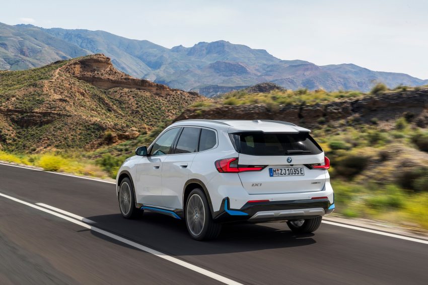 2023 BMW iX1 xDrive30 - Rear Three-Quarter Wallpaper 850x567 #10