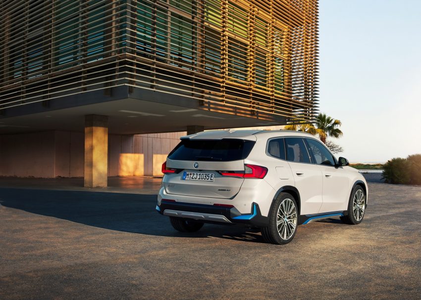 2023 BMW iX1 xDrive30 - Rear Three-Quarter Wallpaper 850x607 #25
