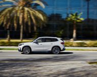 2023 BMW iX1 xDrive30 - Side Wallpaper 190x150