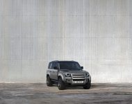 2023 Land Rover Defender 130 - Front Three-Quarter Wallpaper 190x150