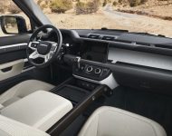 2023 Land Rover Defender 130 - Interior Wallpaper 190x150