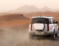 2023 Land Rover Defender 130 - Rear Wallpaper 190x150