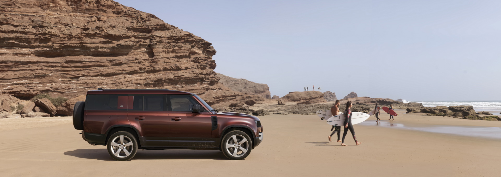 Download 2023 Land Rover Defender 130 - Side HD Wallpaper 1920x681 #18