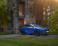 2023 Lexus RX 500h F Sport - Front Three-Quarter Wallpaper 190x150