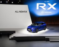 2023 Lexus RX 500h F Sport - Front Three-Quarter Wallpaper 190x150