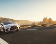 2023 Lexus RX 500h F Sport - Front Three-Quarter Wallpaper 190x150