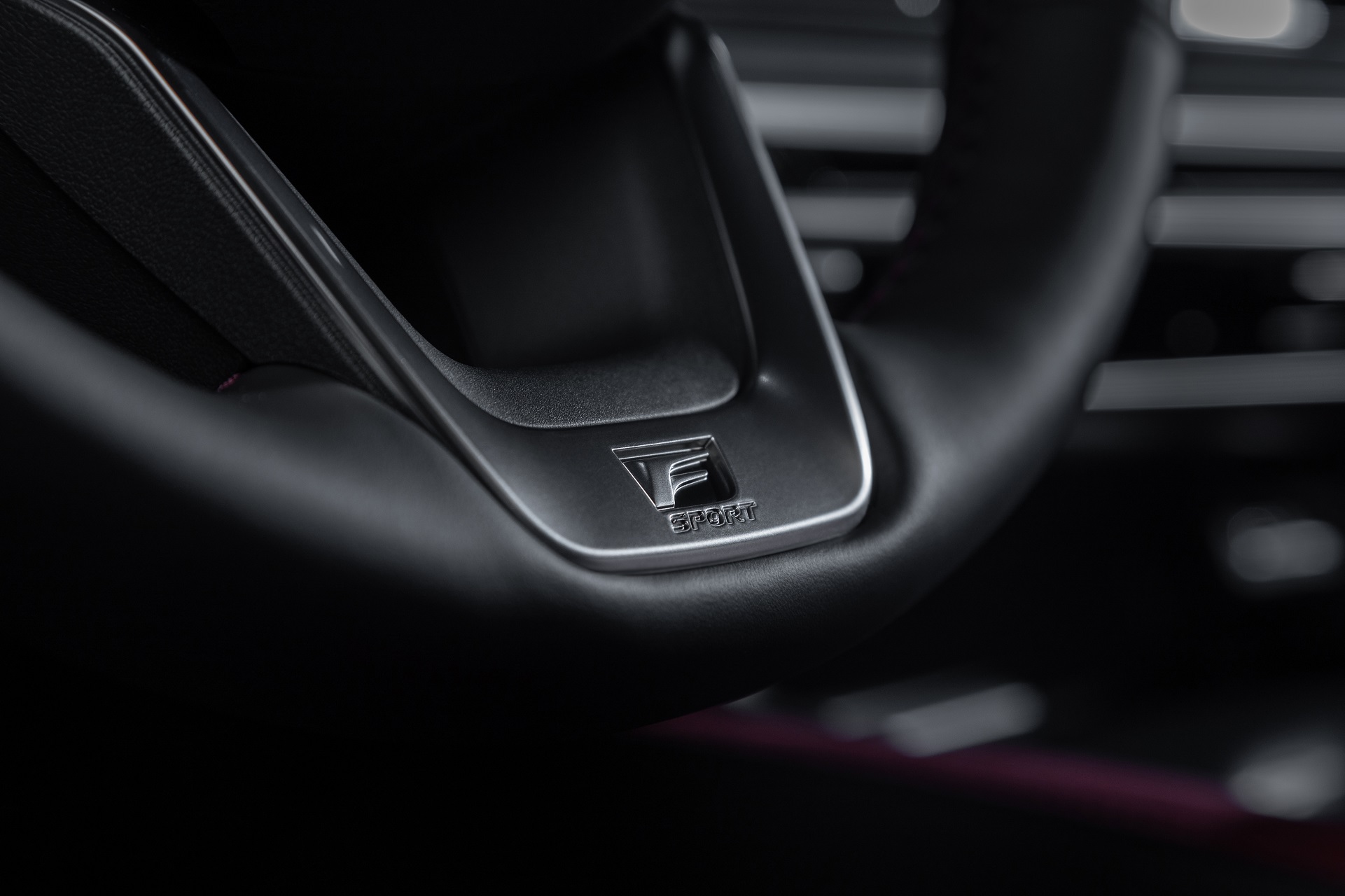 Download 2023 Lexus RX 500h F Sport - Interior, Steering Wheel HD Wallpaper 1921x1280 #31