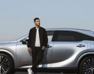 2023 Lexus RX 500h F Sport - Side Wallpaper 190x150