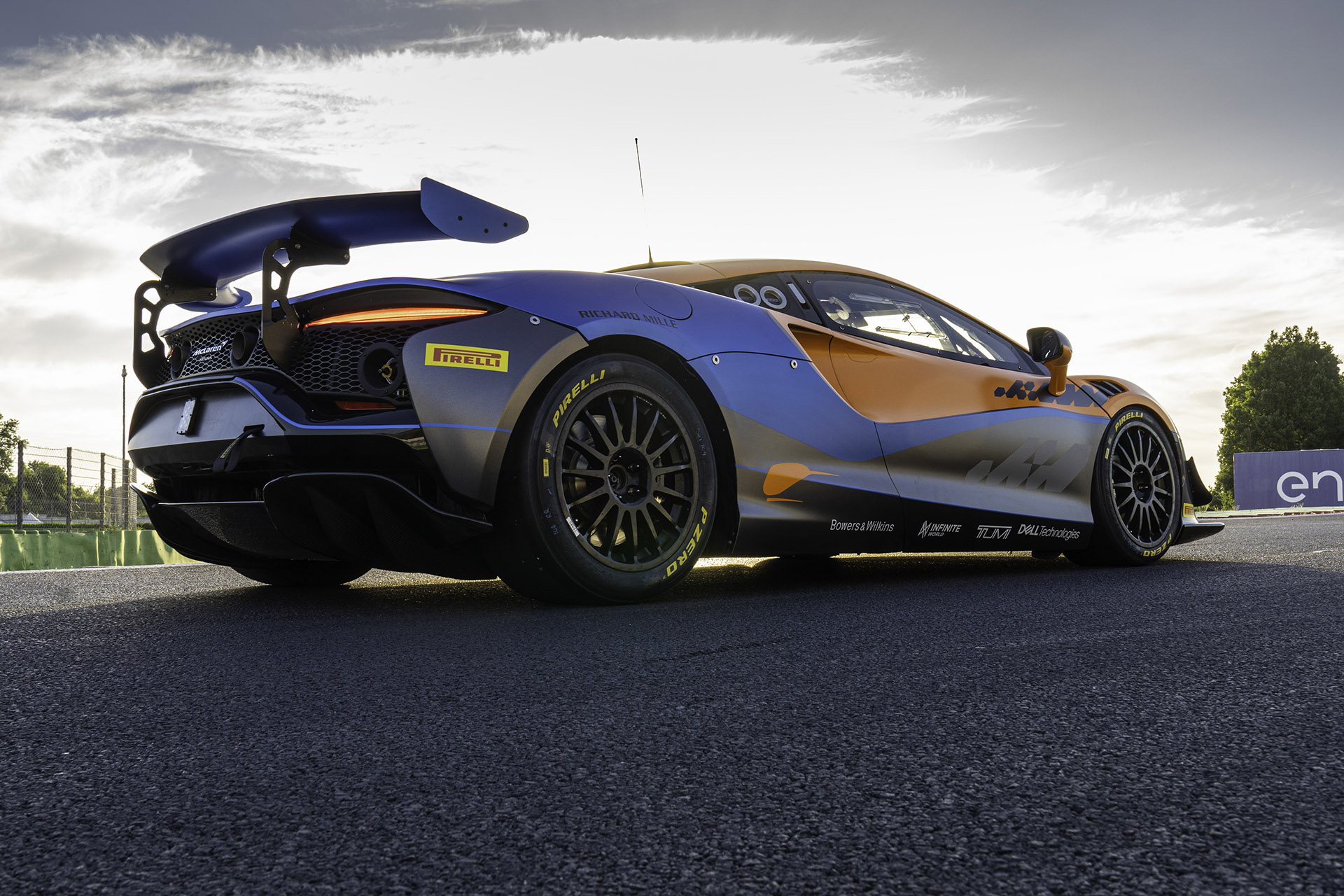 Download 2023 McLaren Artura GT4 - Rear Three-Quarter HD Wallpaper 1920x1280 #3