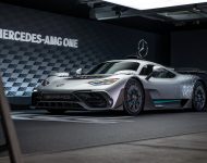 2023 Mercedes-AMG ONE - Front Three-Quarter Wallpaper 190x150
