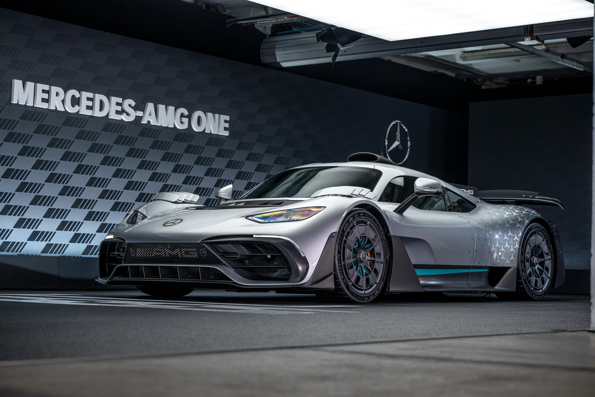 Download 2023 Mercedes-AMG ONE - Front Three-Quarter HD Wallpaper 1920x1280 #15