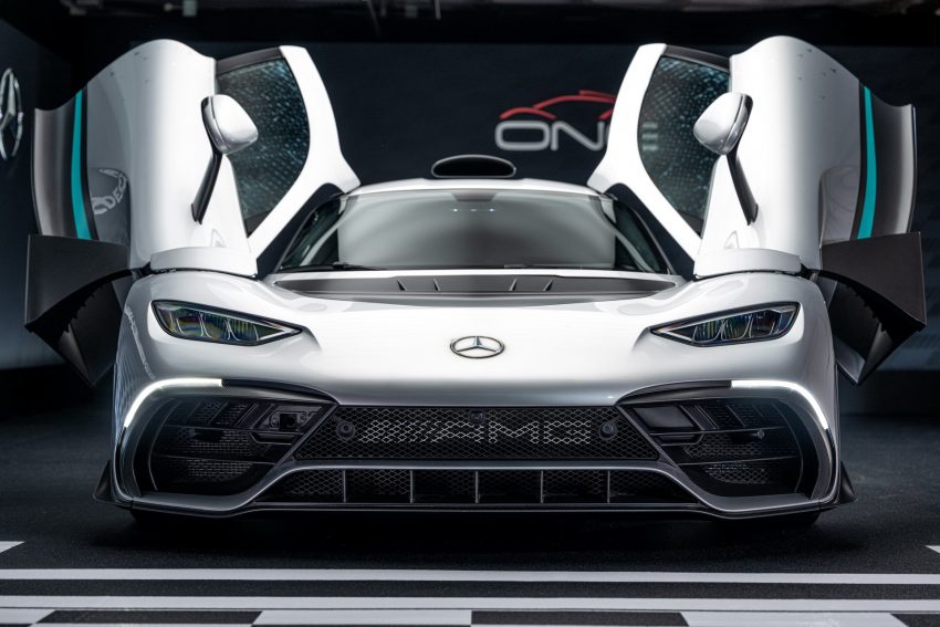 2023 Mercedes-AMG ONE - Front Wallpaper 850x567 #29