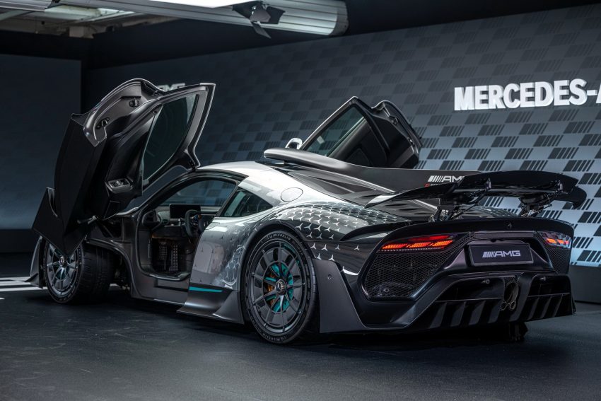 2023 Mercedes-AMG ONE - Rear Three-Quarter Wallpaper 850x567 #18