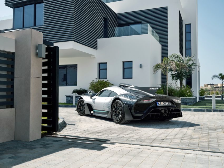 2023 Mercedes-AMG ONE - Rear Three-Quarter Wallpaper 850x638 #13
