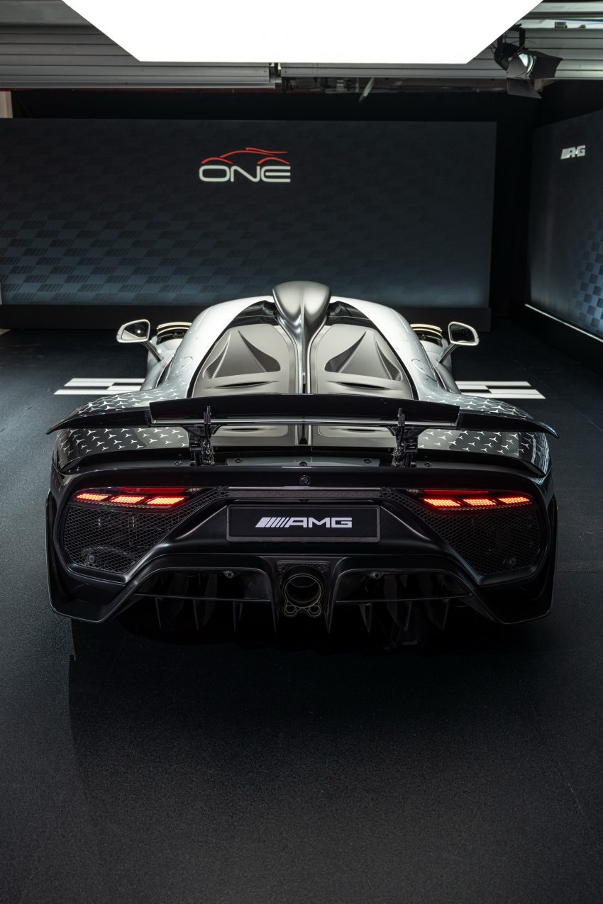2023 Mercedes-AMG ONE - Rear Phone Wallpaper 850x1275 #33
