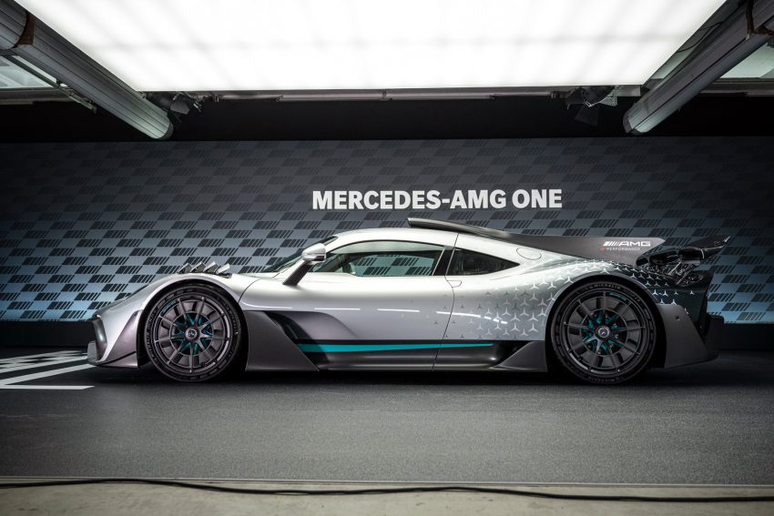 2023 Mercedes-AMG ONE - Side Wallpaper 850x567 #22