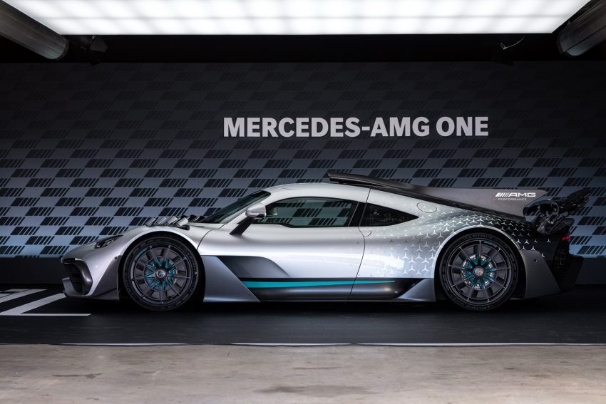 2023 Mercedes-AMG ONE - Side Wallpaper 850x567 #35