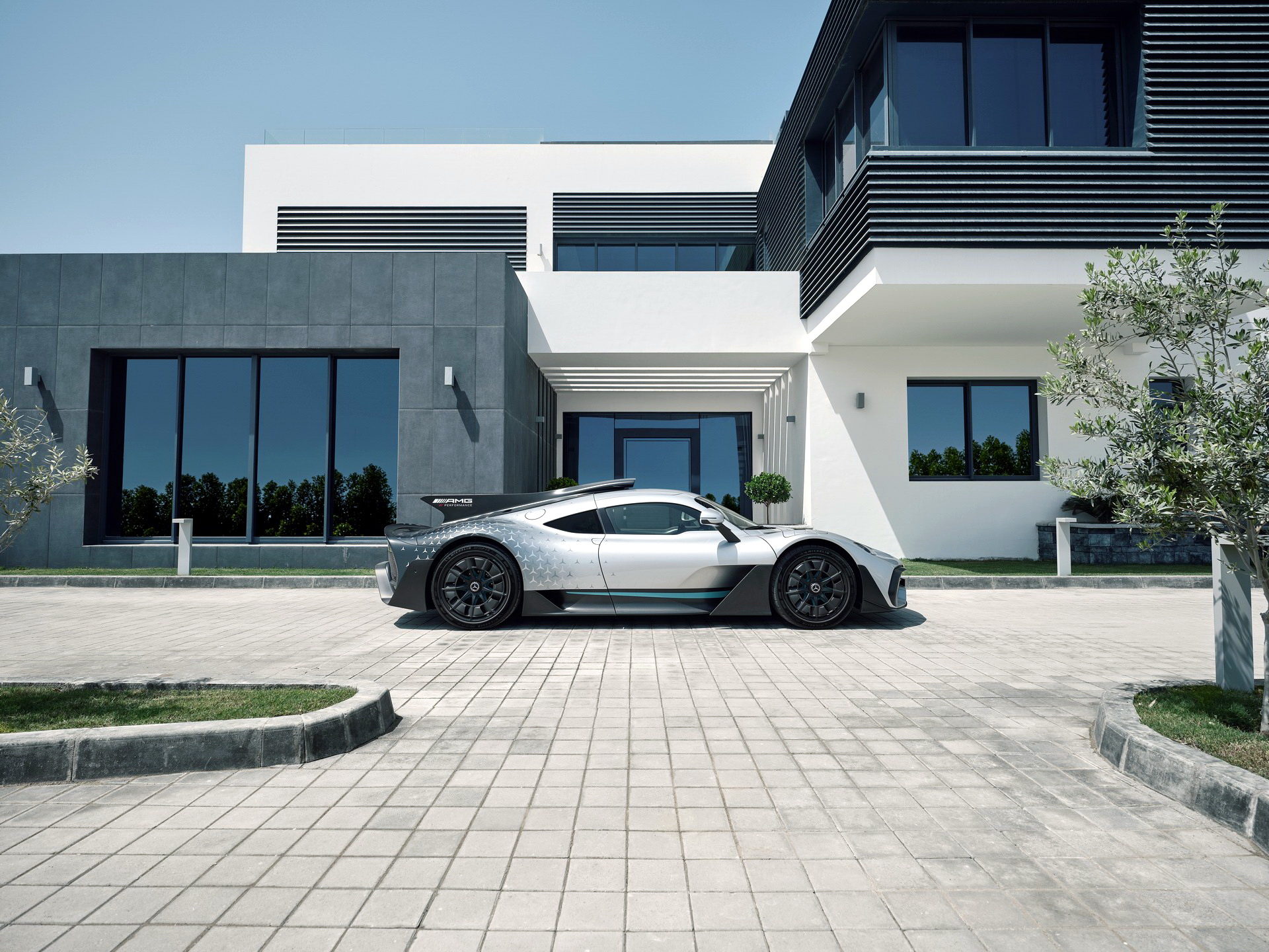 Download 2023 Mercedes-AMG ONE - Side HD Wallpaper 1920x1440 #14