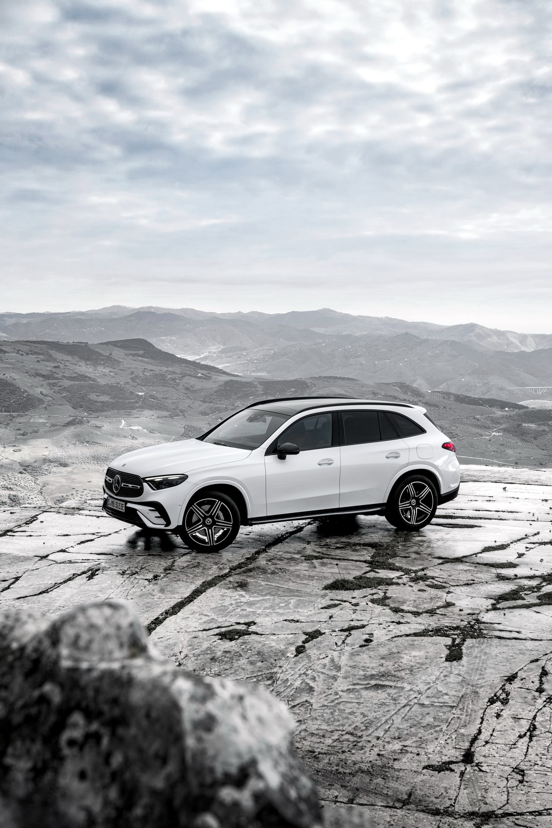 Download 2023 Mercedes-Benz GLC - Front Three-Quarter HD Phone Wallpaper 1920x2880 #56