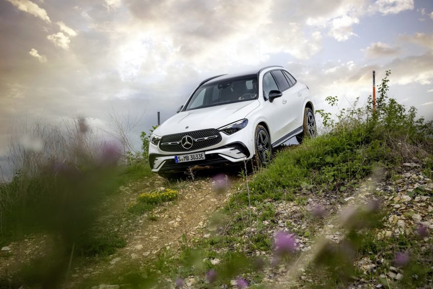 2023 Mercedes-Benz GLC - Front Wallpaper 850x567 #47