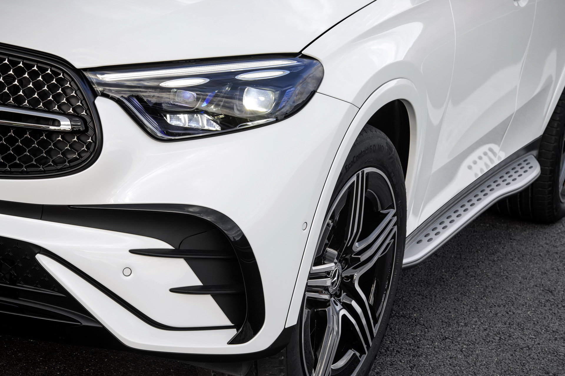 Download 2023 Mercedes-Benz GLC - Headlight HD Wallpaper 1920x1280 #76