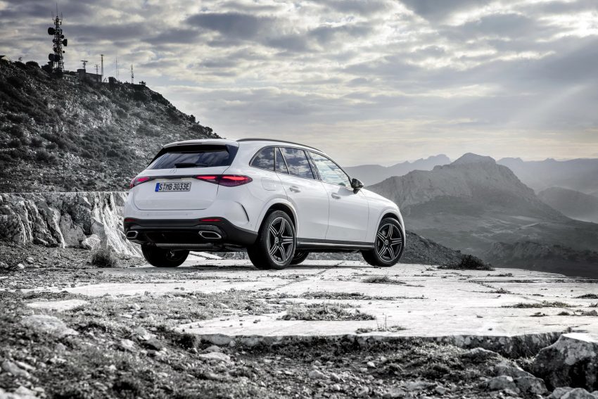 2023 Mercedes-Benz GLC - Rear Three-Quarter Wallpaper 850x567 #60