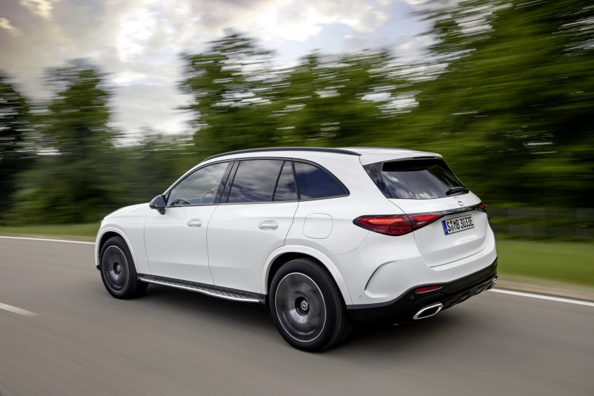 2023 Mercedes-Benz GLC - Rear Three-Quarter Wallpaper 850x567 #42