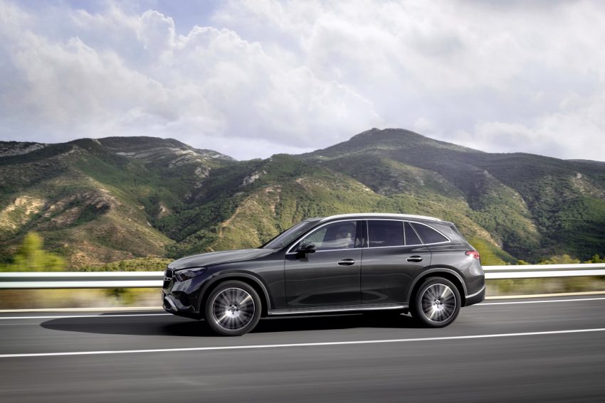 2023 Mercedes-Benz GLC - Side Wallpaper 850x567 #6